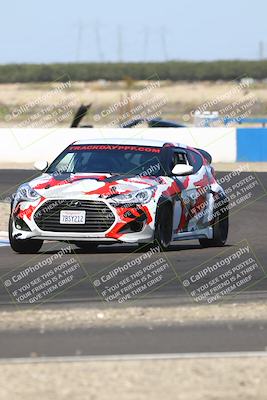 media/Oct-05-2025-Speed Ventures (Sun) [[aa9b841edf]]/Black/Session 3 (Turn 1)/